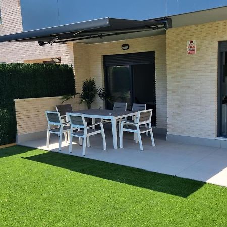 Apartamento Diseno Con Jardin Privado A 100 Metros Del Mar Torredembarra Kültér fotó
