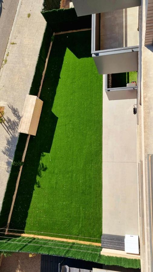 Apartamento Diseno Con Jardin Privado A 100 Metros Del Mar Torredembarra Kültér fotó