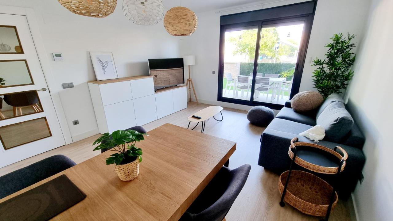 Apartamento Diseno Con Jardin Privado A 100 Metros Del Mar Torredembarra Kültér fotó